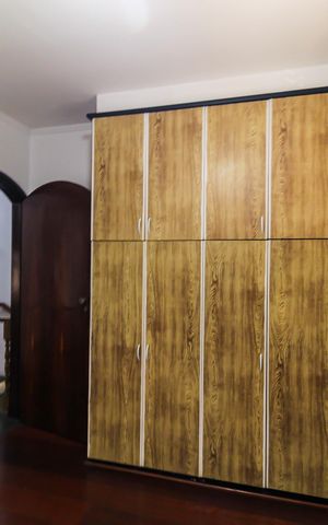 Casa para alugar com 220m², 3 quartos e 2 vagasQuarto 3 - Suíte