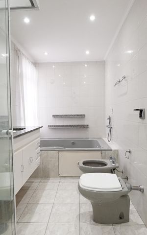 Apartamento à venda com 170m², 4 quartos e 2 vagasBanheiro Suíte
