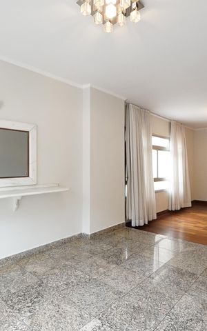 Apartamento à venda com 170m², 4 quartos e 2 vagasSala