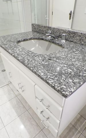 Apartamento à venda com 170m², 4 quartos e 2 vagasBanheiro Suíte