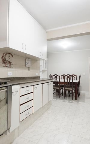 Apartamento à venda com 170m², 4 quartos e 2 vagasCozinha