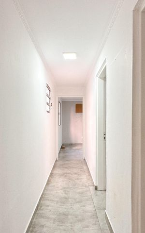 Casa para alugar com 163m², 2 quartos e 1 vaga Casa para alugar com 163m², 2 quartos e 1 vagaCorredor