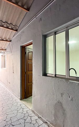 Casa para alugar com 163m², 2 quartos e 1 vaga Casa para alugar com 163m², 2 quartos e 1 vagaÁrea de Serviço
