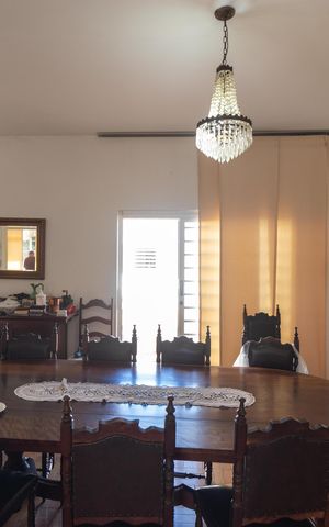 Casa à venda com 269m², 4 quartos e 4 vagas Casa à venda com 269m², 4 quartos e 4 vagasSala de Jantar