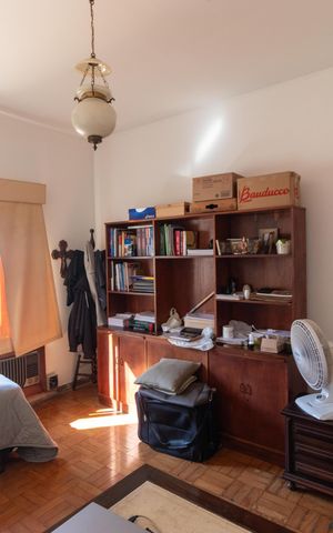 Casa à venda com 269m², 4 quartos e 4 vagas Casa à venda com 269m², 4 quartos e 4 vagasQuarto 02