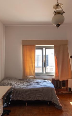 Casa à venda com 269m², 4 quartos e 4 vagas Casa à venda com 269m², 4 quartos e 4 vagasQuarto 02
