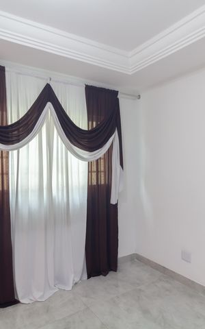 Casa de condomínio à venda com 59m², 2 quartos e 1 vaga Casa de condomínio à venda com 59m², 2 quartos e 1 vagaSala