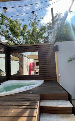 Casa à venda com 340m², 4 quartos e 2 vagas