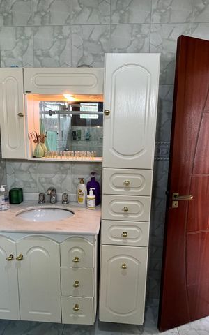 Casa à venda com 340m², 4 quartos e 2 vagas