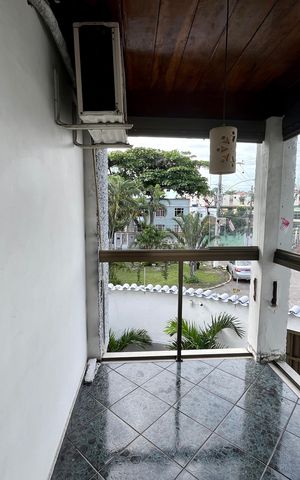 Casa à venda com 340m², 4 quartos e 2 vagas