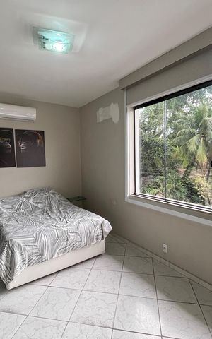 Casa à venda com 340m², 4 quartos e 2 vagas
