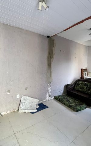 Casa à venda com 340m², 4 quartos e 2 vagas
