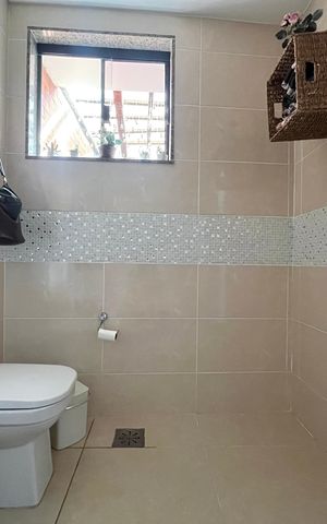 Casa à venda com 340m², 4 quartos e 2 vagas