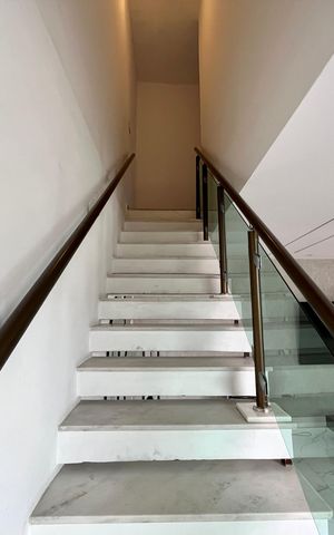 Casa à venda com 340m², 4 quartos e 2 vagas