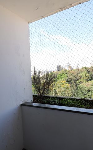 Apartamento à venda com 98m², 2 quartos e 1 vaga Apartamento à venda com 98m², 2 quartos e 1 vagaVaranda