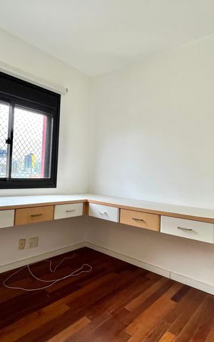 Apartamento à venda com 120m², 3 quartos e 3 vagas Apartamento à venda com 120m², 3 quartos e 3 vagasSuite 2