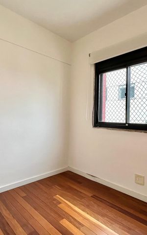 Apartamento à venda com 120m², 3 quartos e 3 vagas Apartamento à venda com 120m², 3 quartos e 3 vagasQuarto 3