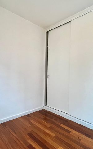 Apartamento à venda com 120m², 3 quartos e 3 vagas Apartamento à venda com 120m², 3 quartos e 3 vagasQuarto 3