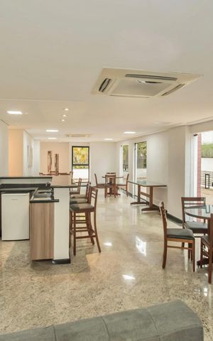 Apartamento à venda com 120m², 3 quartos e 3 vagas Apartamento à venda com 120m², 3 quartos e 3 vagasÁrea comum - Salão de festas