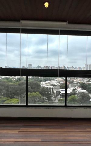 Apartamento à venda com 120m², 3 quartos e 3 vagas Apartamento à venda com 120m², 3 quartos e 3 vagasVaranda