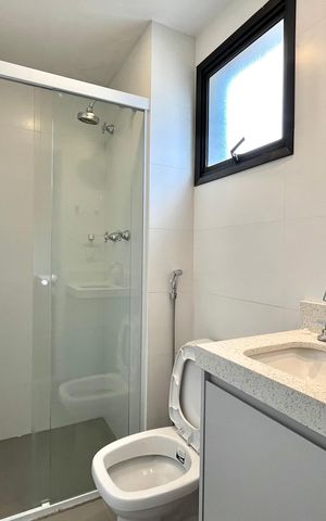 Apartamento à venda com 120m², 3 quartos e 3 vagas Apartamento à venda com 120m², 3 quartos e 3 vagasBanheiro da Suíte 2