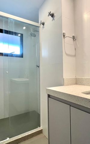 Apartamento à venda com 120m², 3 quartos e 3 vagas Apartamento à venda com 120m², 3 quartos e 3 vagasBanheiro da Suíte 1