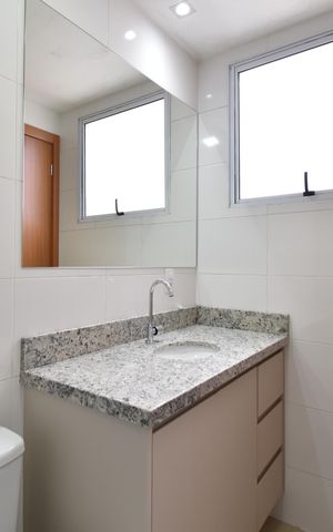 Apartamento para alugar com 55m², 2 quartos e 2 vagasBanheiro da Suíte