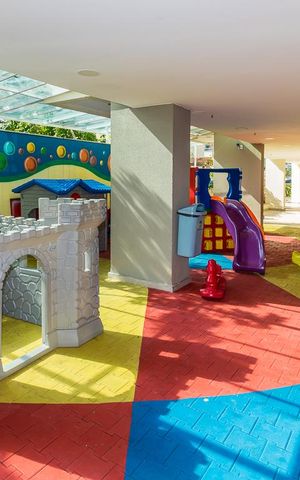 Apartamento à venda com 56m², 2 quartos e 1 vaga Apartamento à venda com 56m², 2 quartos e 1 vagaÁrea comum - Playground