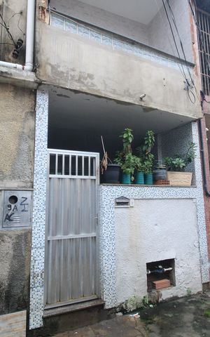Casa para alugar com 120m², 2 quartos e sem vagaFachada