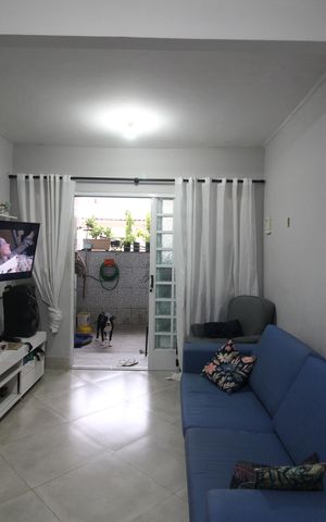 Casa para alugar com 120m², 2 quartos e sem vagaSala