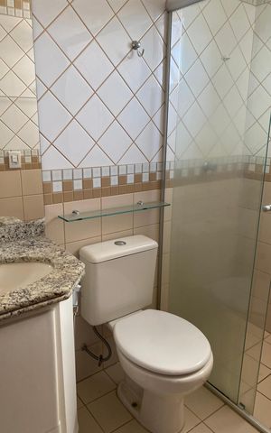 Apartamento à venda com 83m², 3 quartos e 2 vagas Apartamento à venda com 83m², 3 quartos e 2 vagasBanheiro Suíte
