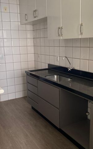 Apartamento à venda com 83m², 3 quartos e 2 vagas Apartamento à venda com 83m², 3 quartos e 2 vagasCozinha