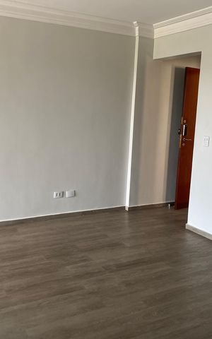 Apartamento à venda com 83m², 3 quartos e 2 vagas Apartamento à venda com 83m², 3 quartos e 2 vagasSala