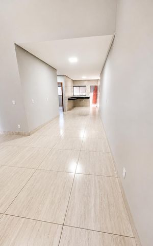 Casa à venda com 185m², 3 quartos e 2 vagas Casa à venda com 185m², 3 quartos e 2 vagasSala