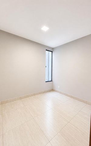 Casa à venda com 185m², 3 quartos e 2 vagas Casa à venda com 185m², 3 quartos e 2 vagasQuarto