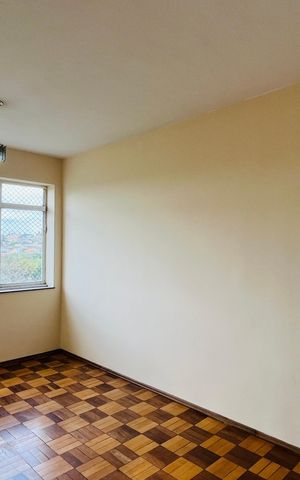 Apartamento à venda com 109m², 2 quartos e 1 vaga Apartamento à venda com 109m², 2 quartos e 1 vagaSala