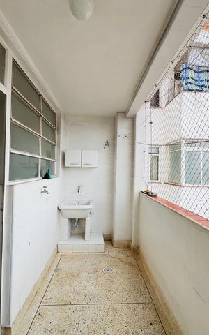 Apartamento à venda com 109m², 2 quartos e 1 vaga Apartamento à venda com 109m², 2 quartos e 1 vagaÁrea de serviço