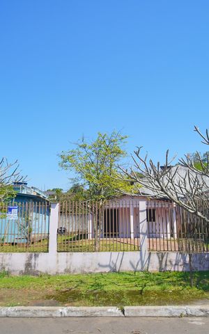 Casa para alugar com 80m², 2 quartos e sem vagaFachada