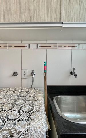 Apartamento para alugar com 45m², 2 quartos e 1 vaga Apartamento para alugar com 45m², 2 quartos e 1 vagaCozinha e Área de Serviço
