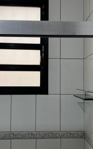 Casa para alugar com 200m², 5 quartos e 2 vagas Casa para alugar com 200m², 5 quartos e 2 vagasBanheiro da Suíte 1