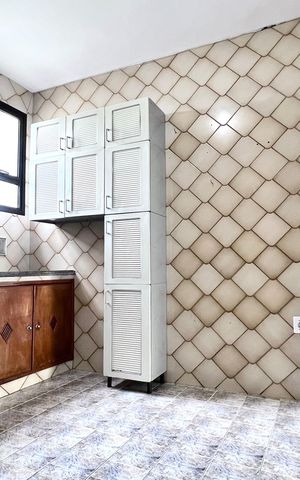 Casa para alugar com 200m², 5 quartos e 2 vagas Casa para alugar com 200m², 5 quartos e 2 vagasCozinha