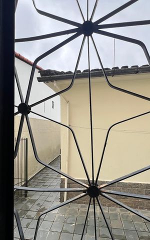 Casa para alugar com 200m², 5 quartos e 2 vagas Casa para alugar com 200m², 5 quartos e 2 vagasVista do Quarto 4 - Suíte 2