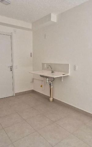 Apartamento à venda com 33m², 2 quartos e sem vaga Apartamento à venda com 33m², 2 quartos e sem vagaSala/Cozinha