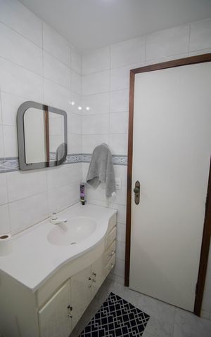 Apartamento à venda com 88m², 3 quartos e 1 vaga Apartamento à venda com 88m², 3 quartos e 1 vagaBanheiro social
