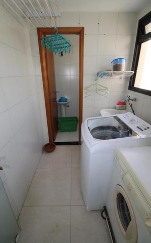 Apartamento para alugar com 275m², 4 quartos e 4 vagasÁrea de Serviço