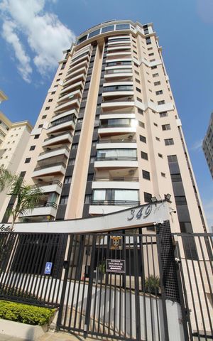 Apartamento para alugar com 275m², 4 quartos e 4 vagasFachada do Prédio