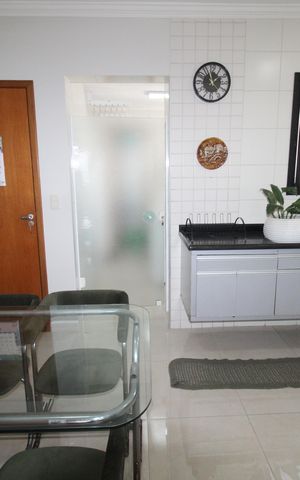 Apartamento para alugar com 275m², 4 quartos e 4 vagasCozinha