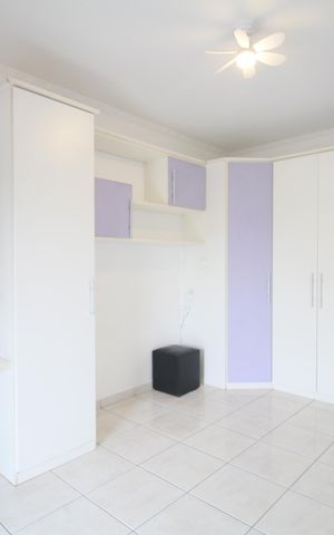 Casa à venda com 250m², 5 quartos e 4 vagasSuíte 2