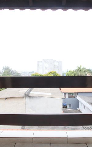 Casa à venda com 250m², 5 quartos e 4 vagasVaranda da Suíte 2