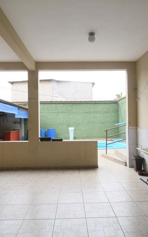 Casa à venda com 250m², 5 quartos e 4 vagasArea de Serviço Subsolo